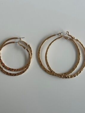 Gold Hoop Earring Set
